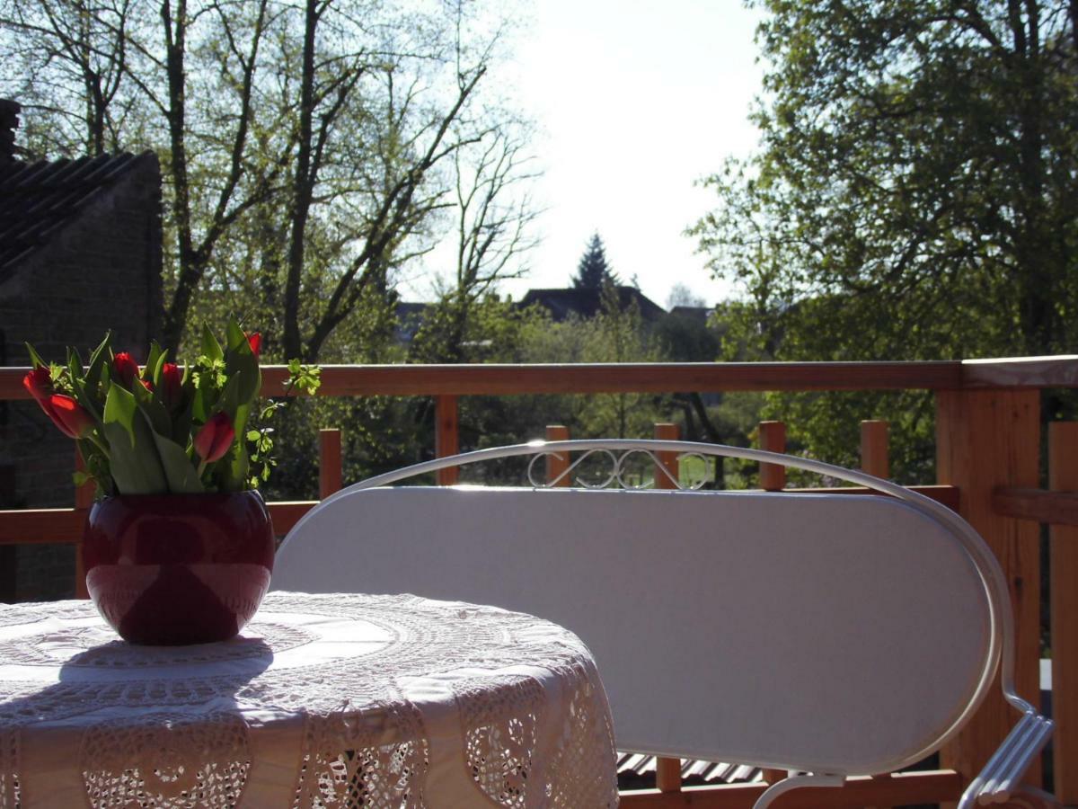 Schlossparkferienwohnungen Rheinsberg Mit Garten Exterior photo